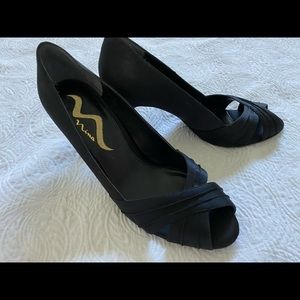 Nina Womens Formal Open Toe Black Satin Pumps
